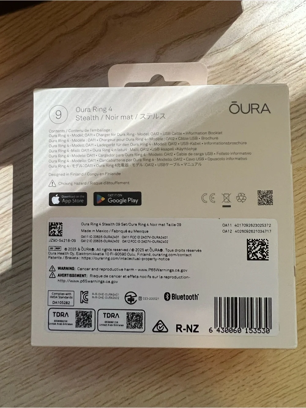Oura Ring 4 Stealth Black with Box